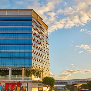 **** Hotel Savoy Manila Filipinas